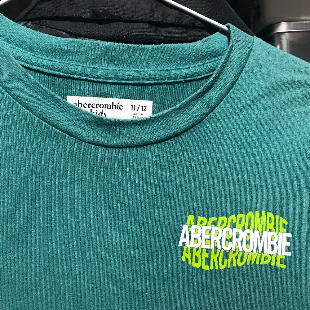 Abercrombie long sleeves shirt. Size 11-12